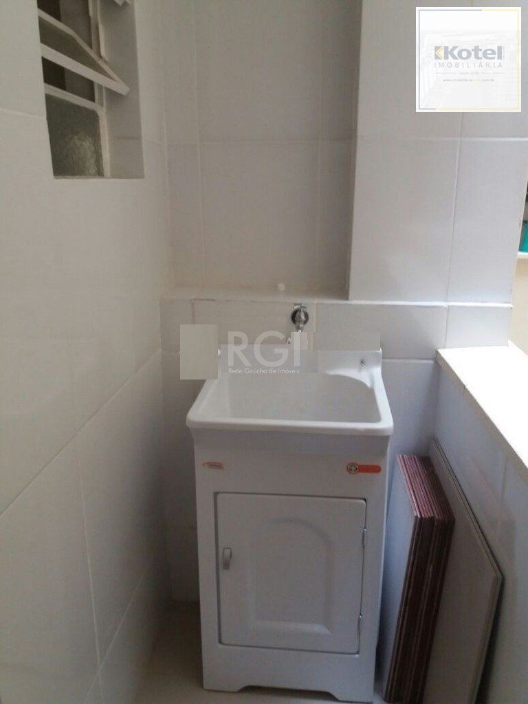 Apartamento de três dormitórios no bairro Independência em Porto Alegre. — foto 5