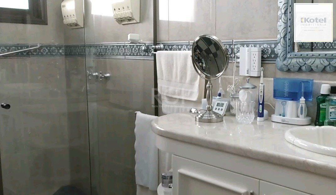 Casa para Venda - 450m², 4 dormitórios, sendo 2 suites, 4 vagas - Vila Assunção — foto 4