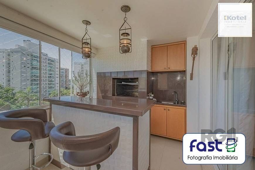 Vende Excelente Apartamento no Bairro - Jardim do Salso - Porto Alegre