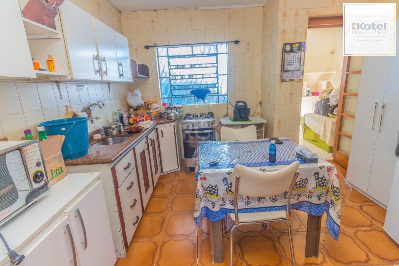 Casa para Venda - 165m², 3 dormitórios, 4 vagas - Santa Tereza — foto 2