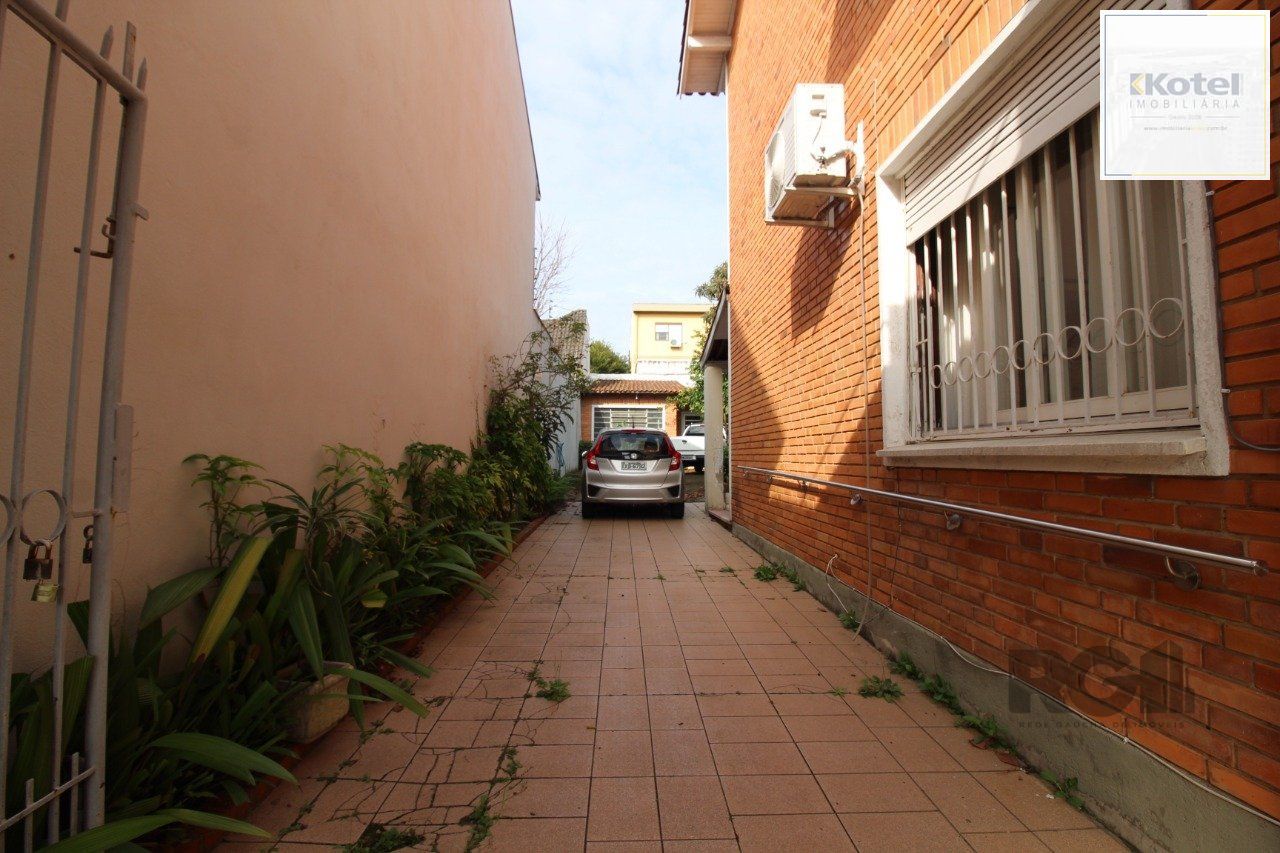 Casa à venda 4 quartos (dormitórios), suíte, 3 vagas - Partenon, Porto Alegre — foto 3