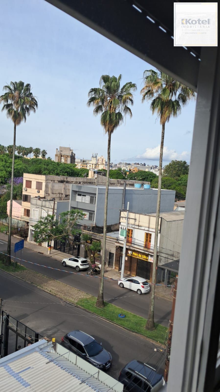 Apartamento de 2 quartos no bairro Menino Deus em Porto Alegre