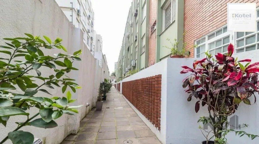 Cobertura à venda no Edifício Plátano - Rua Quintino Bocaiuva, 283, bairro Floresta, Porto Alegre — foto 3