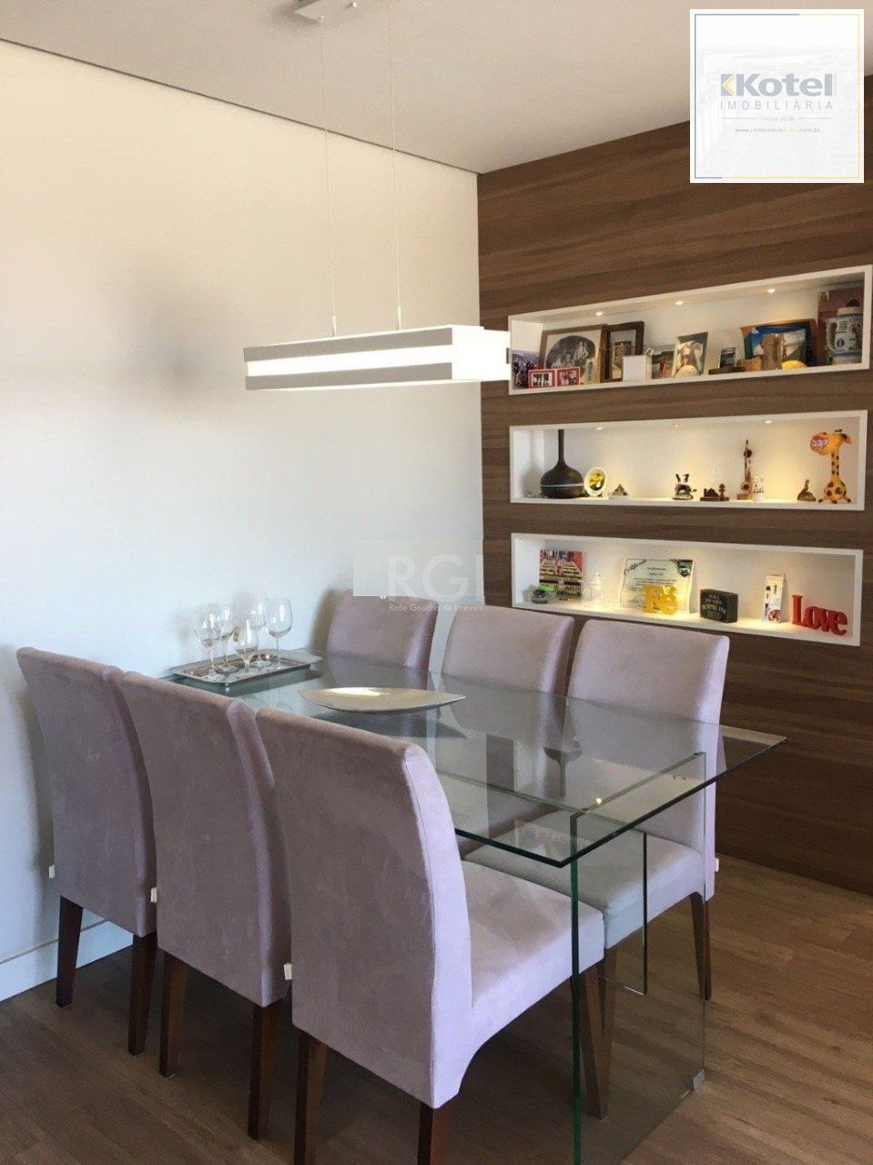 Apartamento para Venda - 82.28m², 2 dormitórios, sendo 1 suite, 2 vagas - Jardim Lindóia