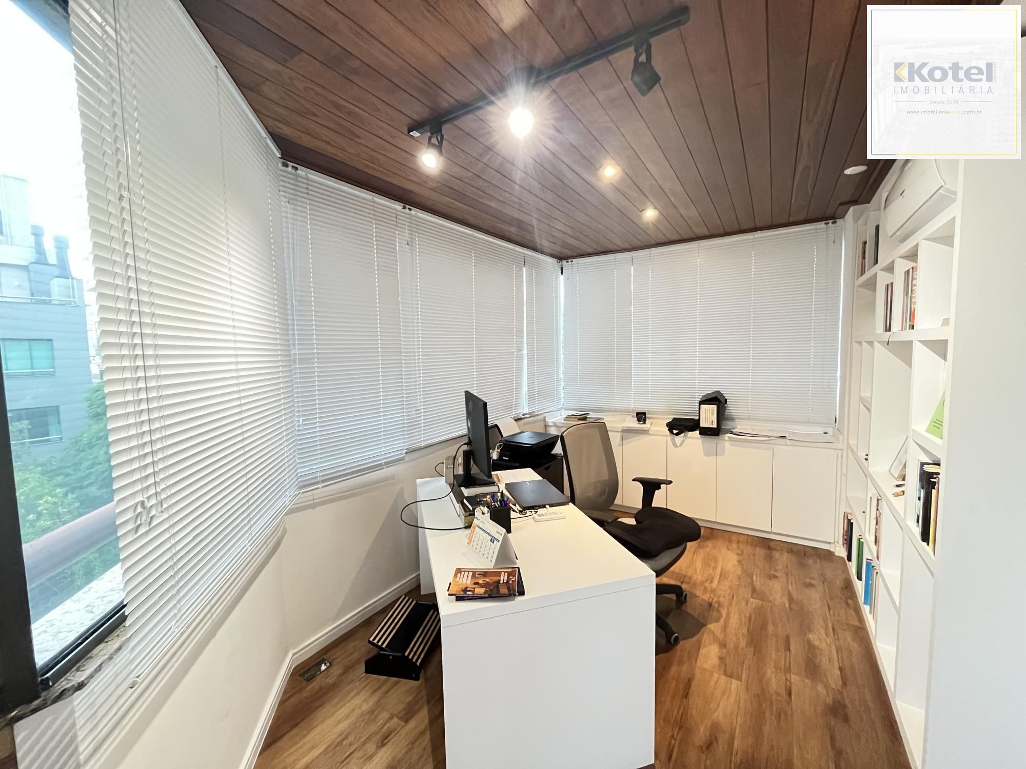 Apartamento de 3 quartos, 2 suítes, 1 americana e 2 vagas no bairro Farroupilha — foto 5