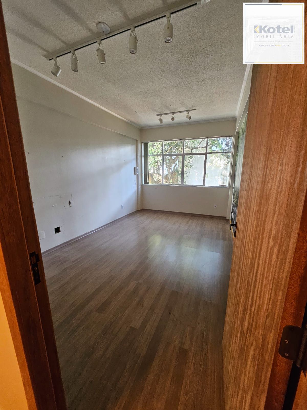 Sala comercial no bairro Petrópolis em Porto Alegre