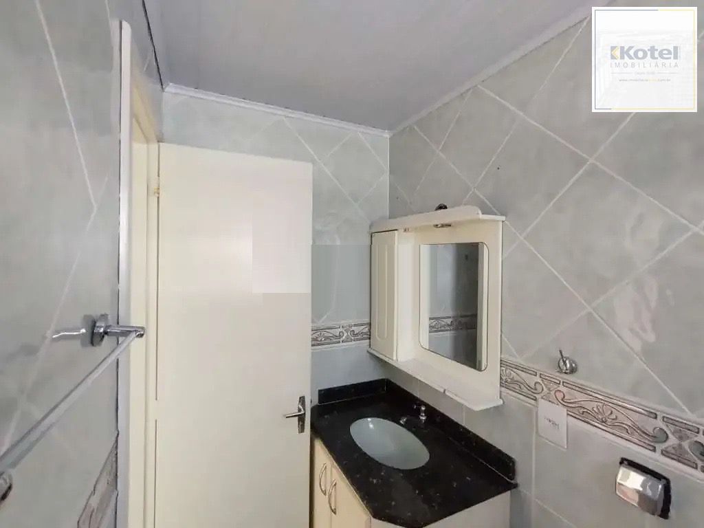 Apartamento de dois quartos no bairro Rio Branco em Porto Alegre