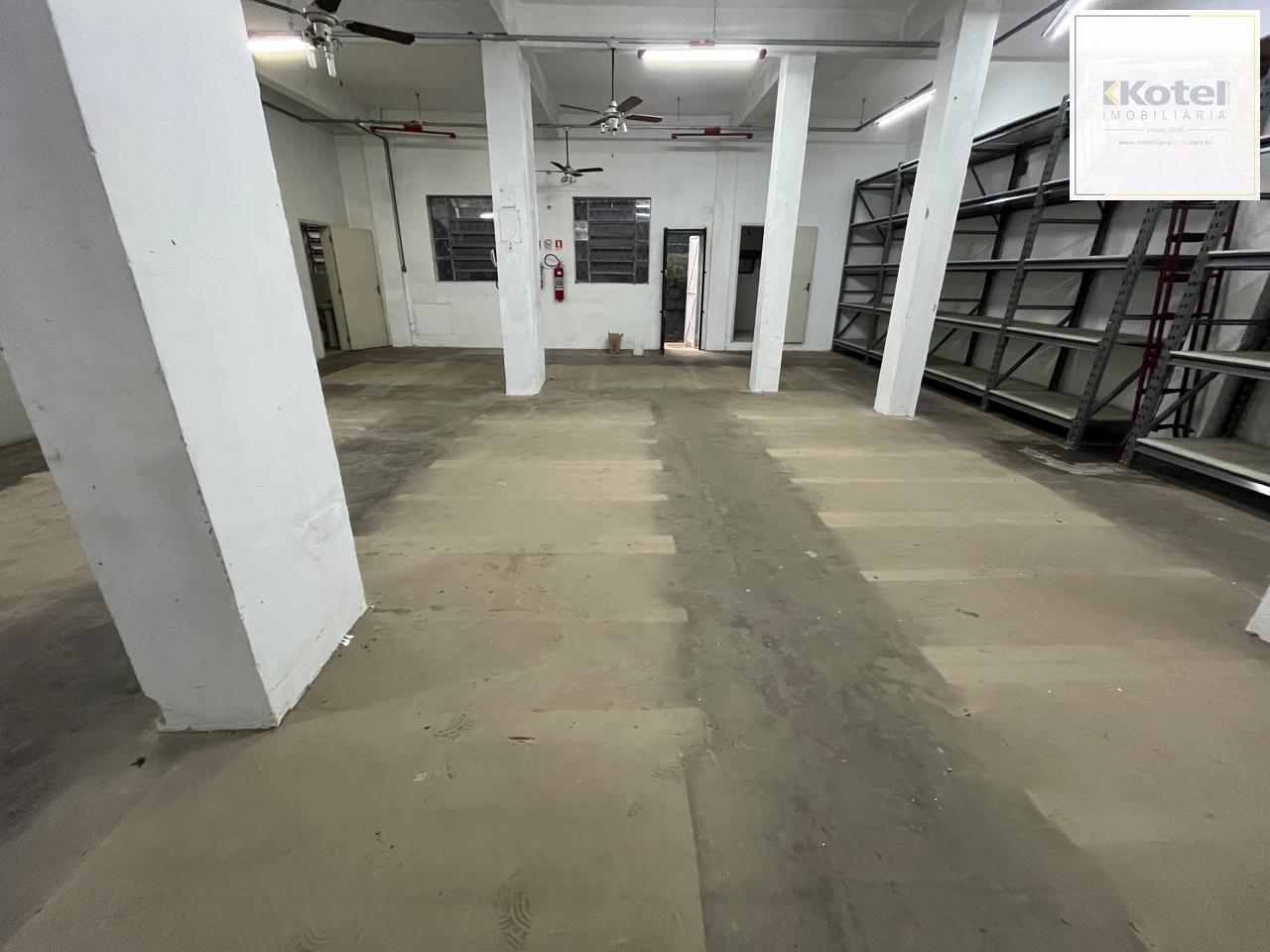 Loja 3 quartos para alugar, 339m², Floresta - Porto Alegre