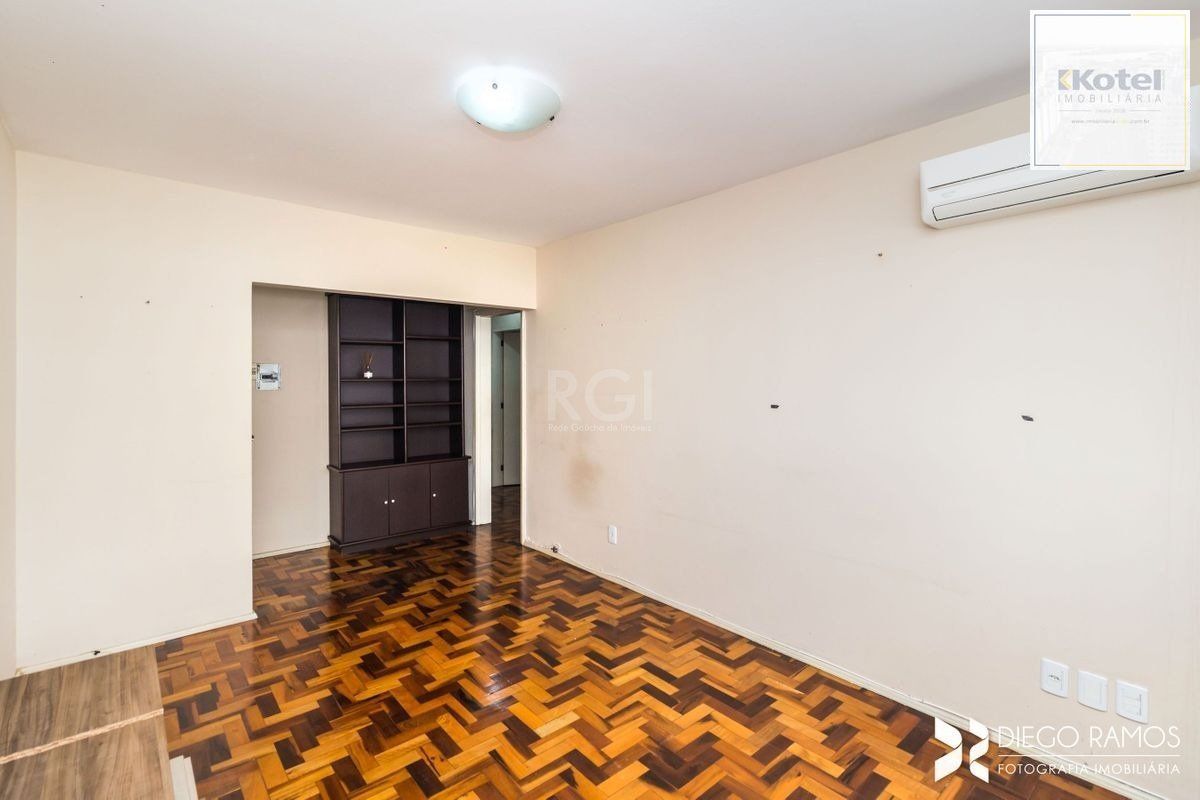 Apartamento para Venda - 82m², 3 dormitórios, sendo 1 suite, 1 vaga - Menino Deus