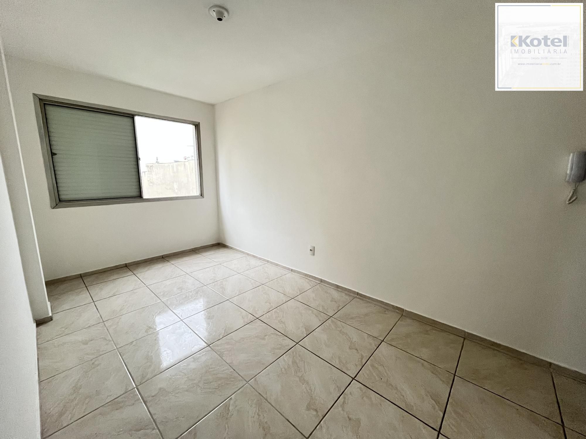 Um quarto, cozinha e banheiro na Duque de Caxias - Centro — foto 3