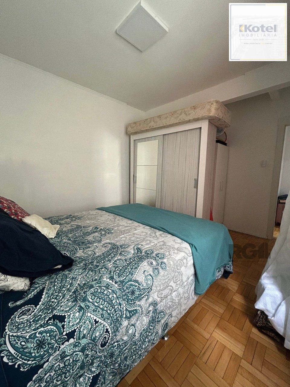 Apartamento 1 dormitórios, 1 sala e 1 banheiro, no Centro Histórico, Porto Alegre/RS