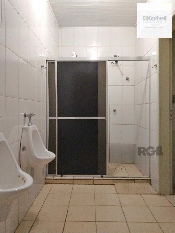 1512175.jpeg