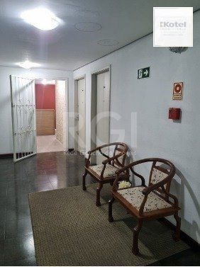Sala Comercial à venda, 45m², Farroupilha - Porto Alegre — foto 2
