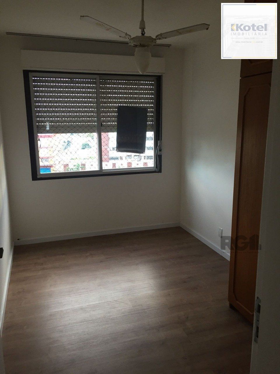 Excelente apartamento de dois dormitórios no bairro Bom Jesus em Porto Alegre.