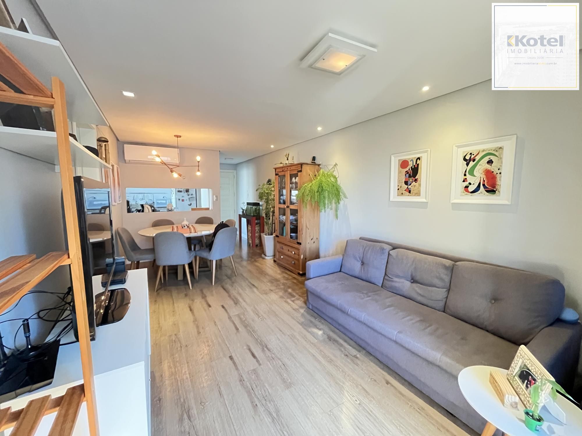Apartamento de 3 quartos, dependência de empregada e 1 vaga de garagem M. Deus