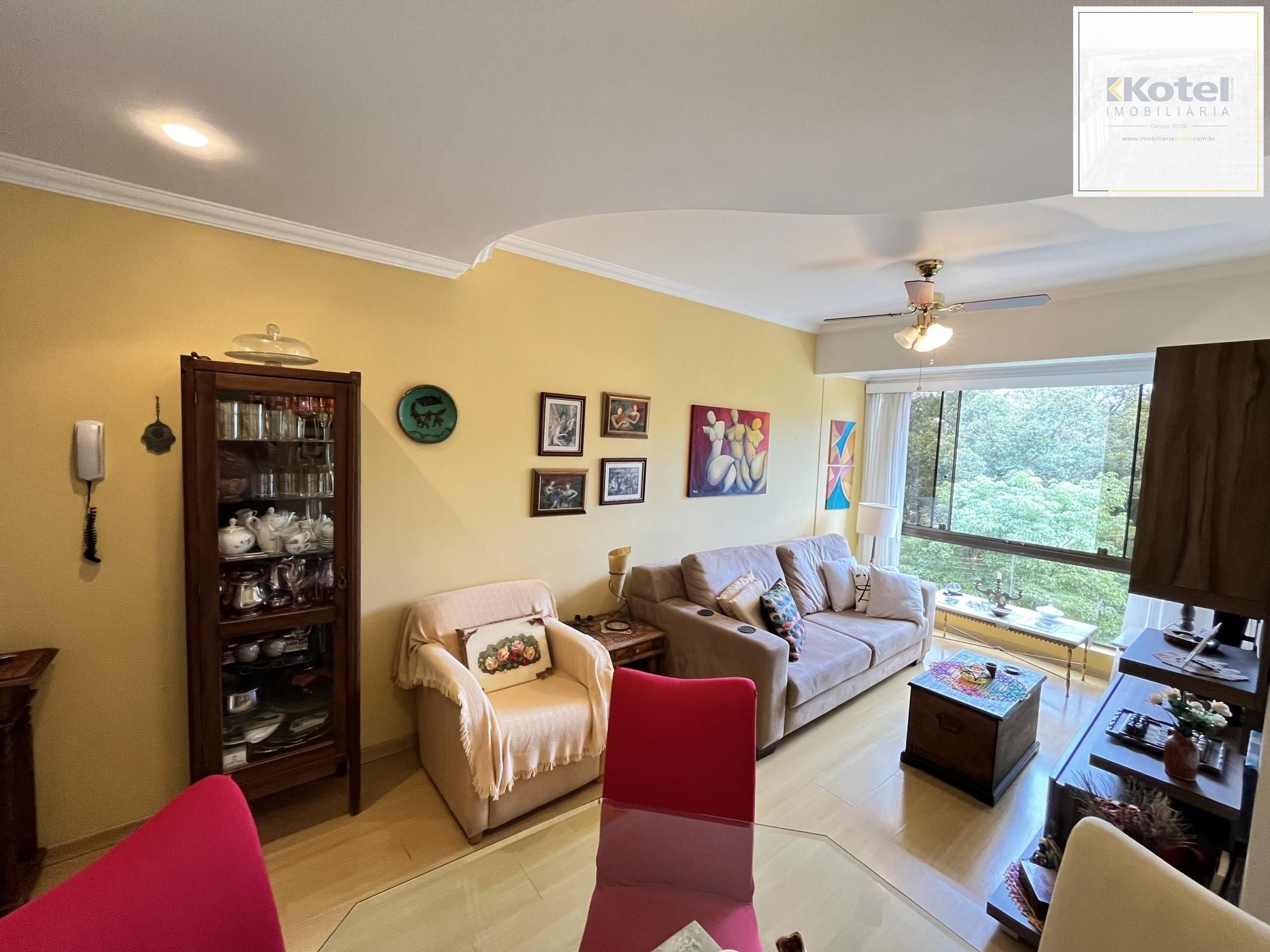 Apartamento de 2 quartos e 1 vaga de garagem no bairro Jardim Carvalho em POA/RS