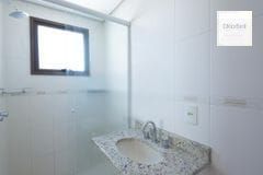 Apartamento de 2 quartos, suíte e 1 vaga de garagem no bairro Santana em POA/RS — foto 4
