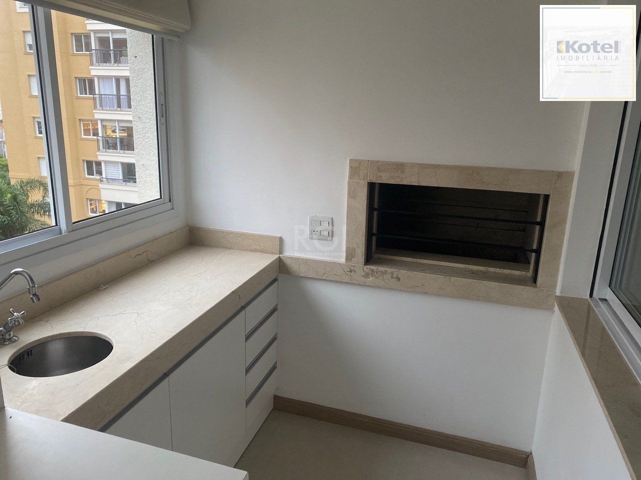 Apartamento para Venda - 162m², 3 dormitórios, sendo 3 suites, 2 vagas - Jardim Europa — foto 3