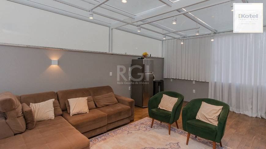 Apartamento de 3 dormitórios e 1 suíte no bairro Floresta em Porto Alegre — foto 4