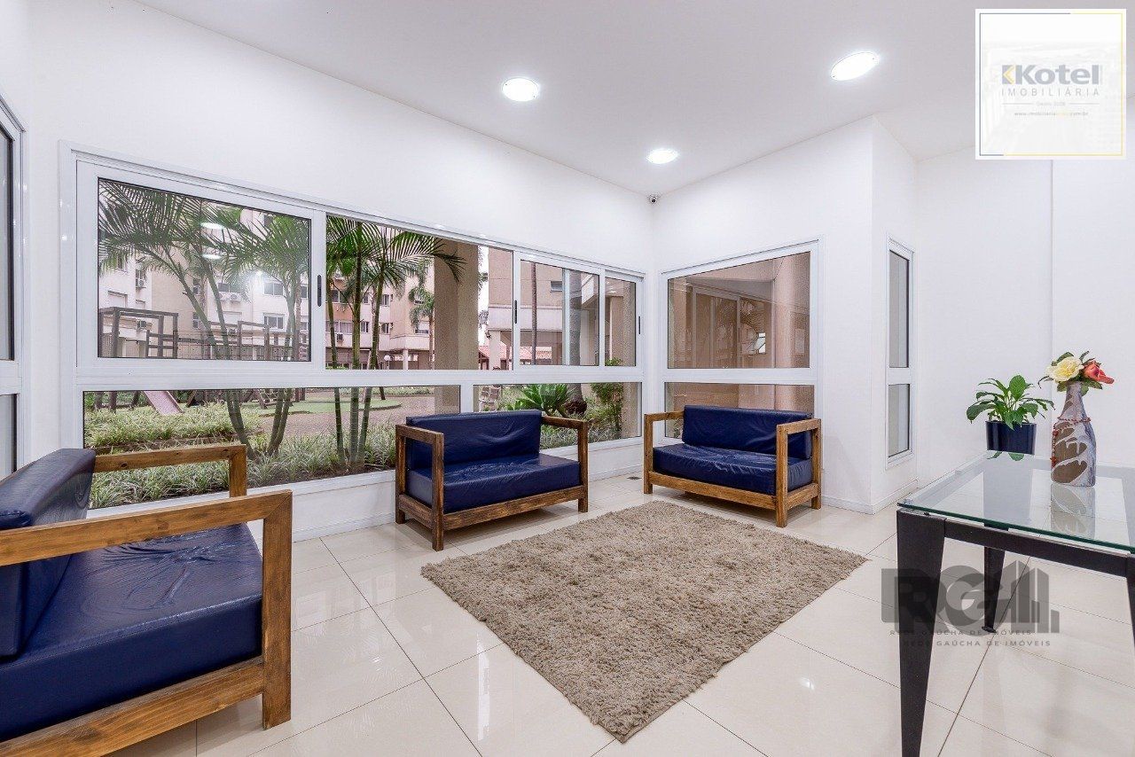 Apartamento 3 dormitórios, sendo 1 suíte, 66 m² de área privativa e 1 vaga(s) de garagem. Localizado na Rua/Av. Dom Claudio Jose Goncalves Ponce De Leao, no bairro Vila Ipiranga em Porto Alegre. — foto 4