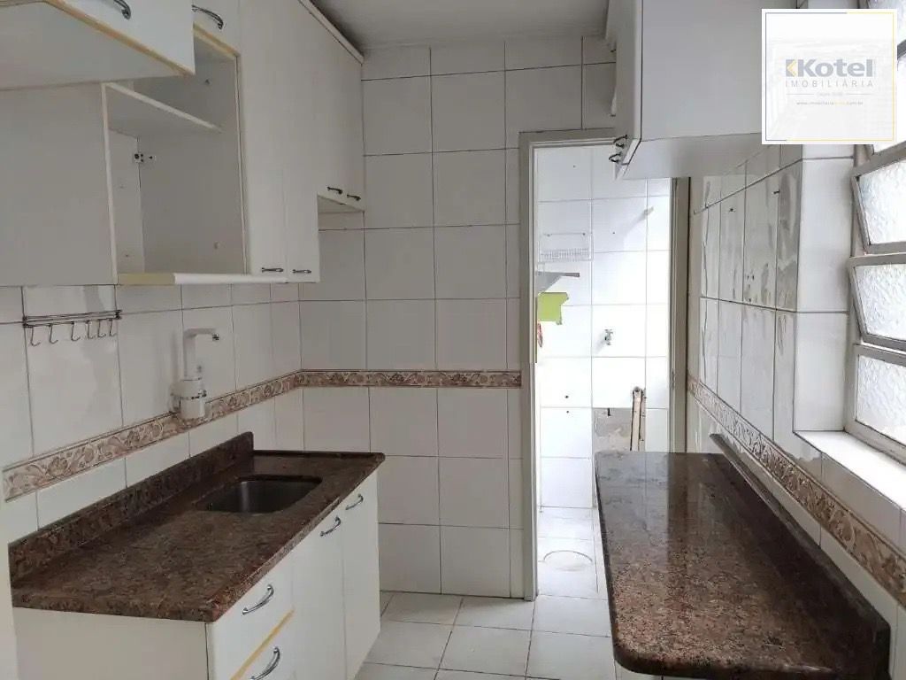 Apartamento de dois quartos no bairro Rio Branco em Porto Alegre