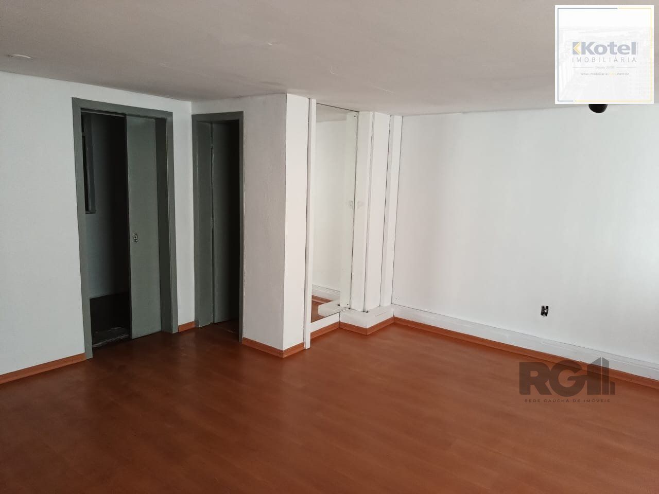 Sala Comercial à venda, 39m², São João - Porto Alegre — foto 5
