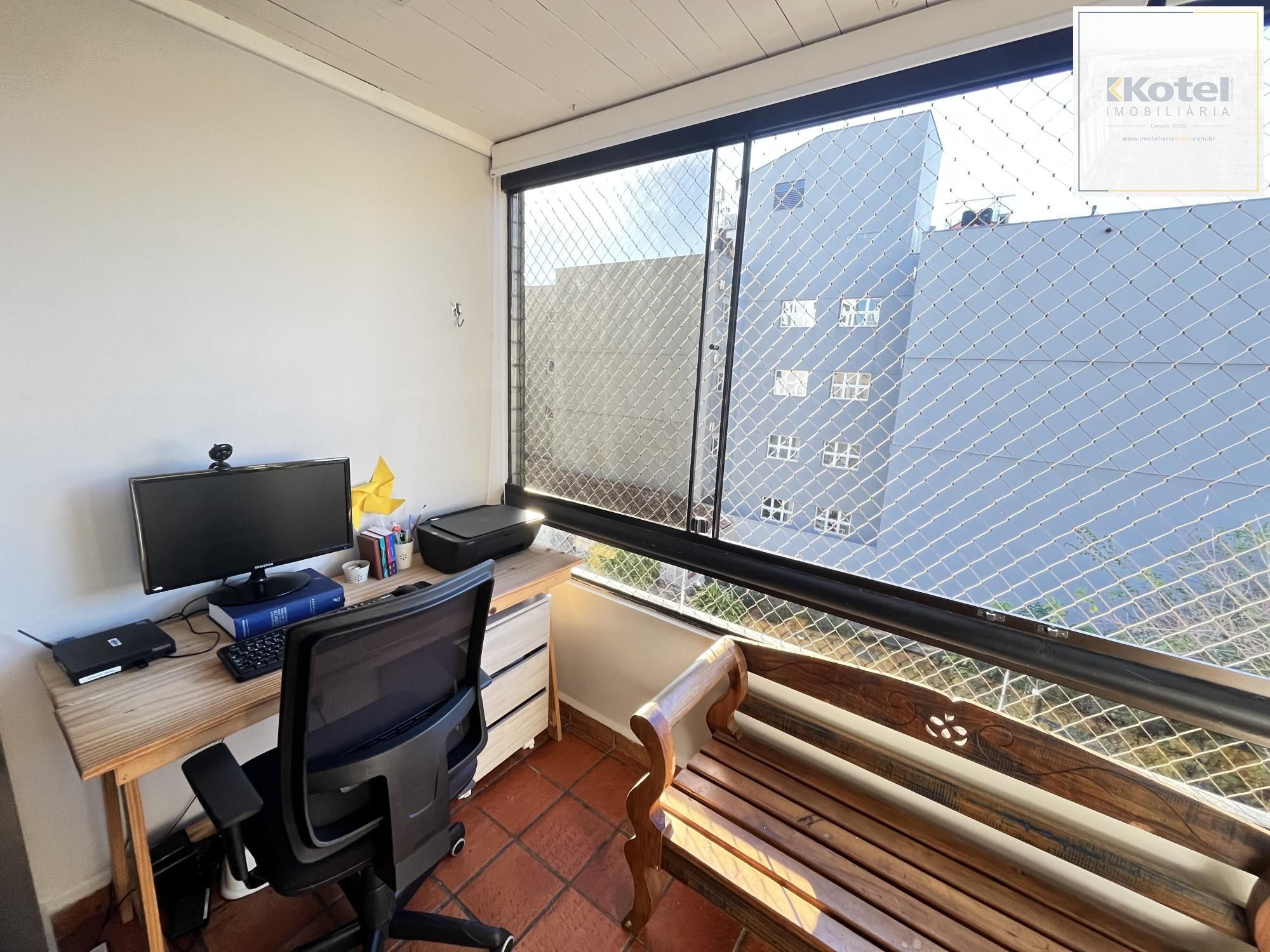 Apartamento de 3 quartos, dependência de empregada e 1 vaga de garagem M. Deus