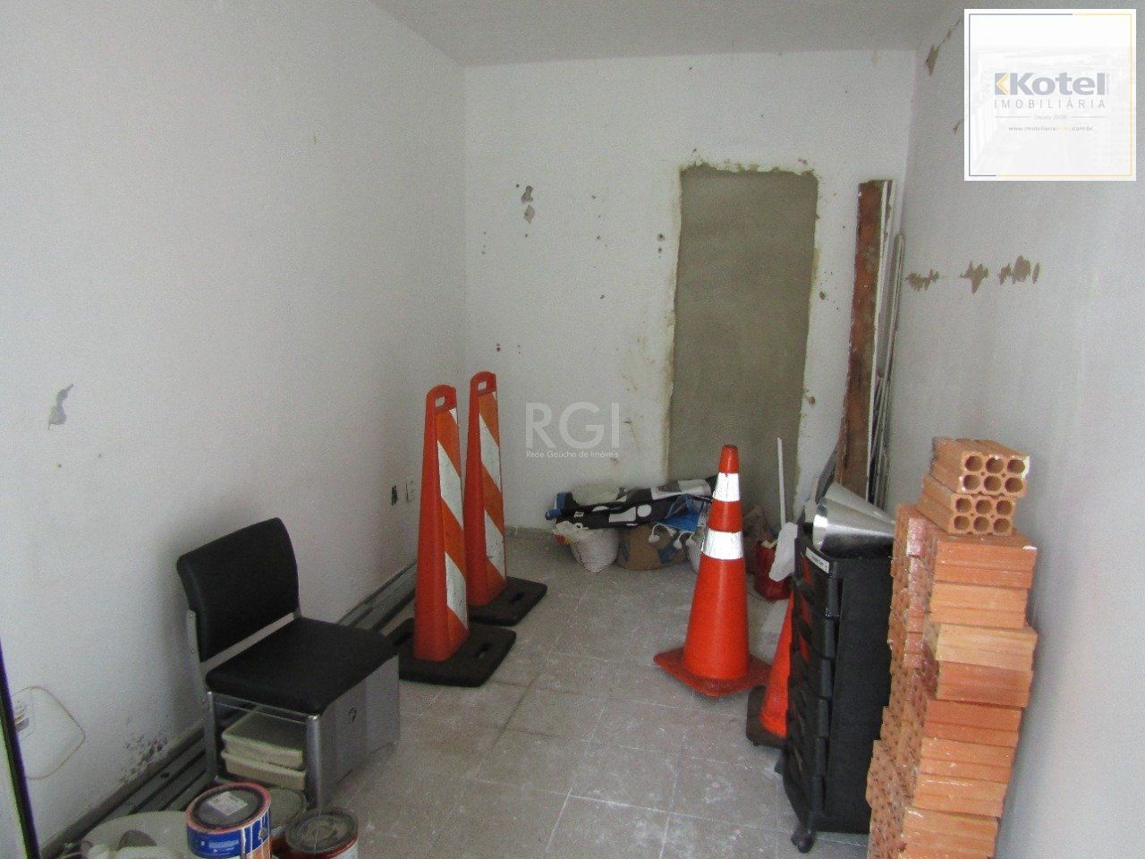 Apartamento para Venda - 268.95m², 7 dormitórios, 2 vagas - Vila Jardim