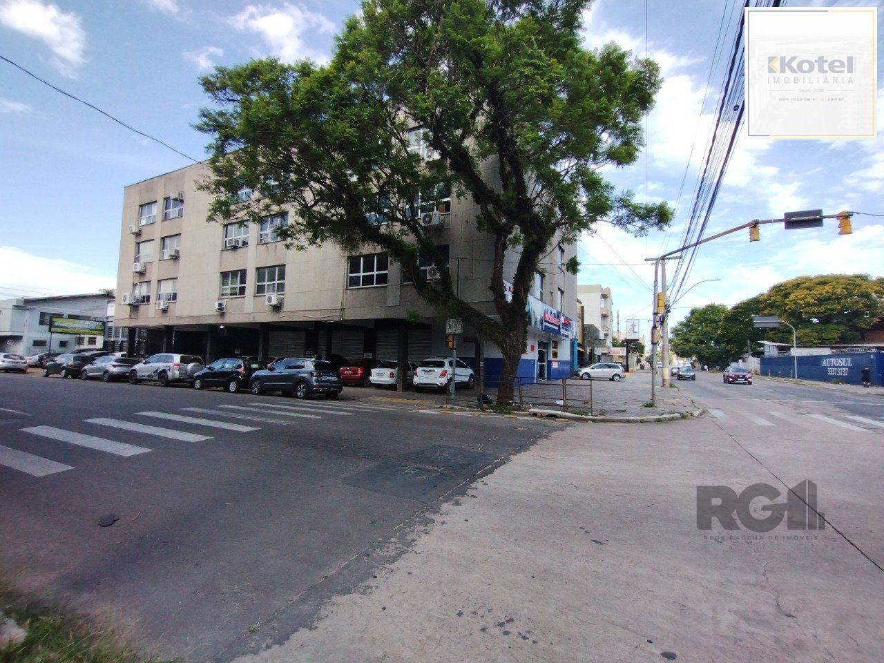 Sala Comercial para alugar, 40m², Navegantes - Porto Alegre — foto 2