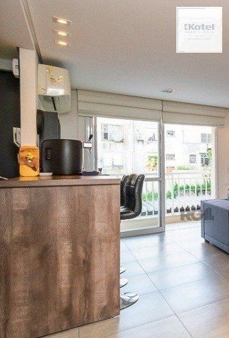 Apartamento 2 dormitórios, suíte, 83 m² e 2 vaga(s) de garagem. .