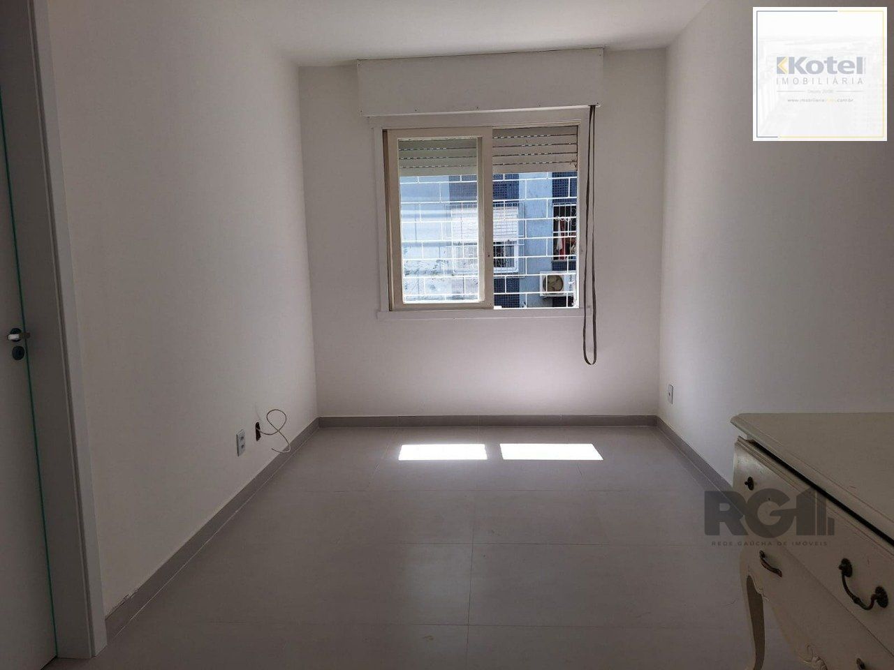 Apartamento térreo de um dormitório transformado em dois dormitórios — foto 2