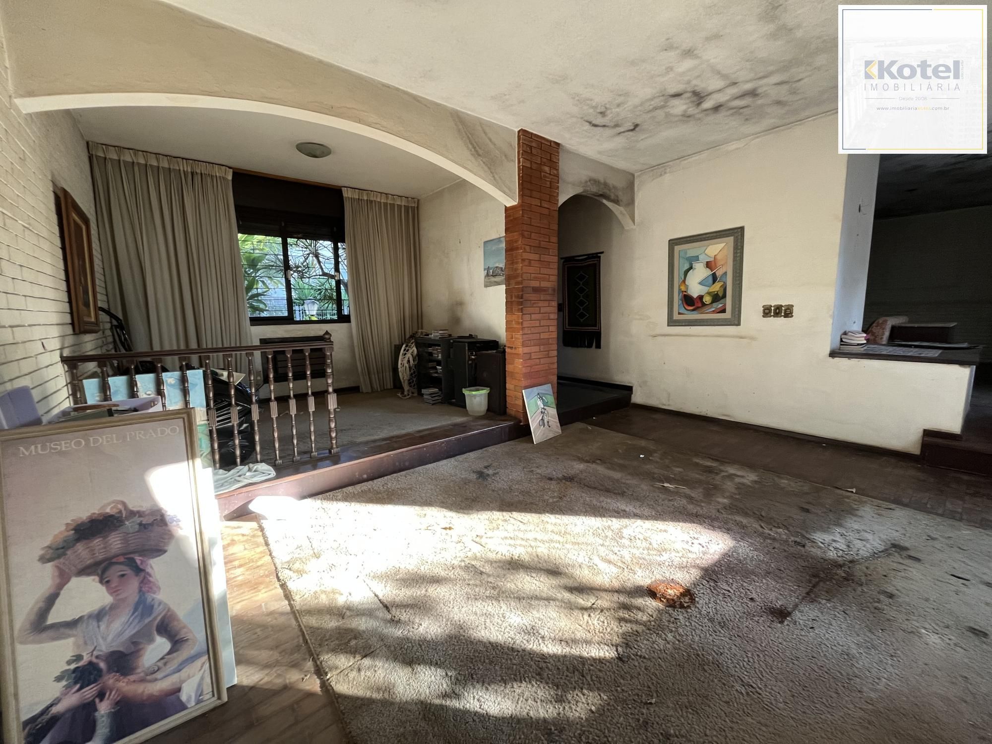 Casa de 3 quartos, suíte e 2 vagas de garagem bairro Auxiliadora em Porto Alegre — foto 4