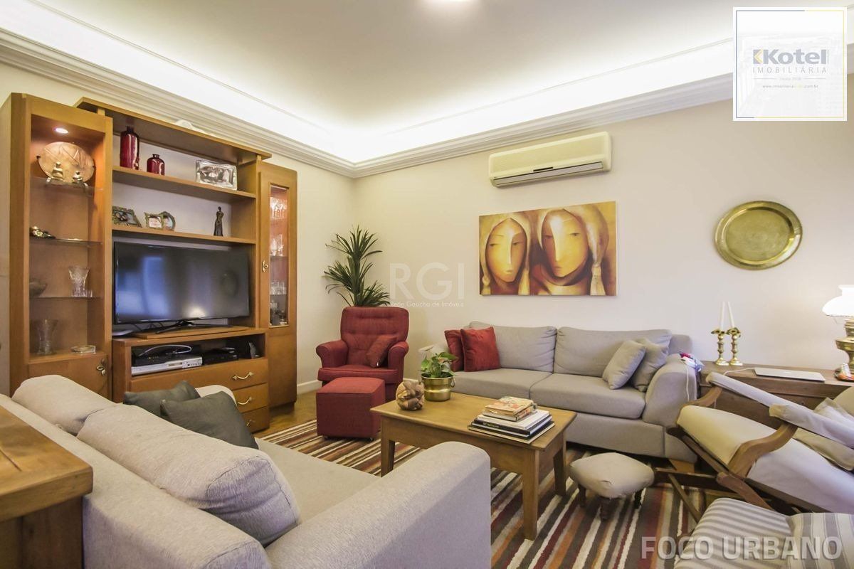 Apartamento para Venda - 155m², 4 dormitórios, sendo 1 suites, 1 vaga - Bom Fim