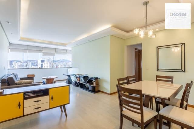 Apartamento de 3 quartos, suíte e 2 vagas de garagem no bairro jardim Botânico