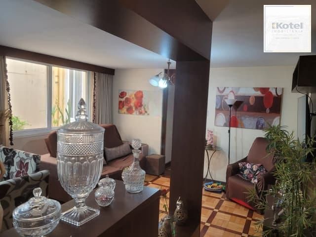 Apartamento de três dormitórios no bairro Rio Branco em Porto Alegre. — foto 5
