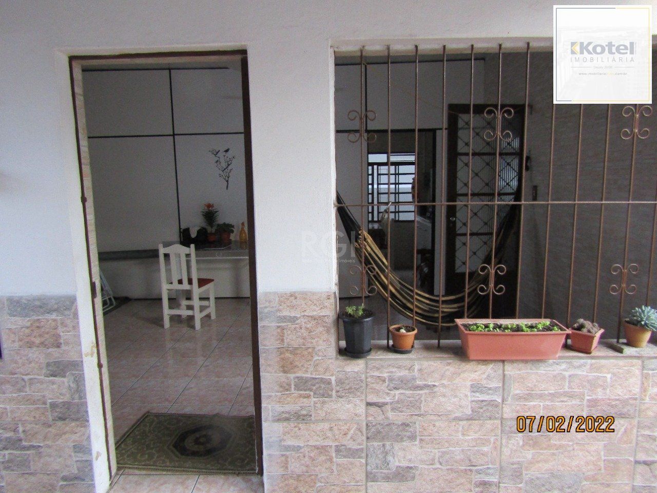 Casa para Venda - 154.78m², 3 dormitórios, sendo 1 suites, 3 vagas - Camaquã — foto 4