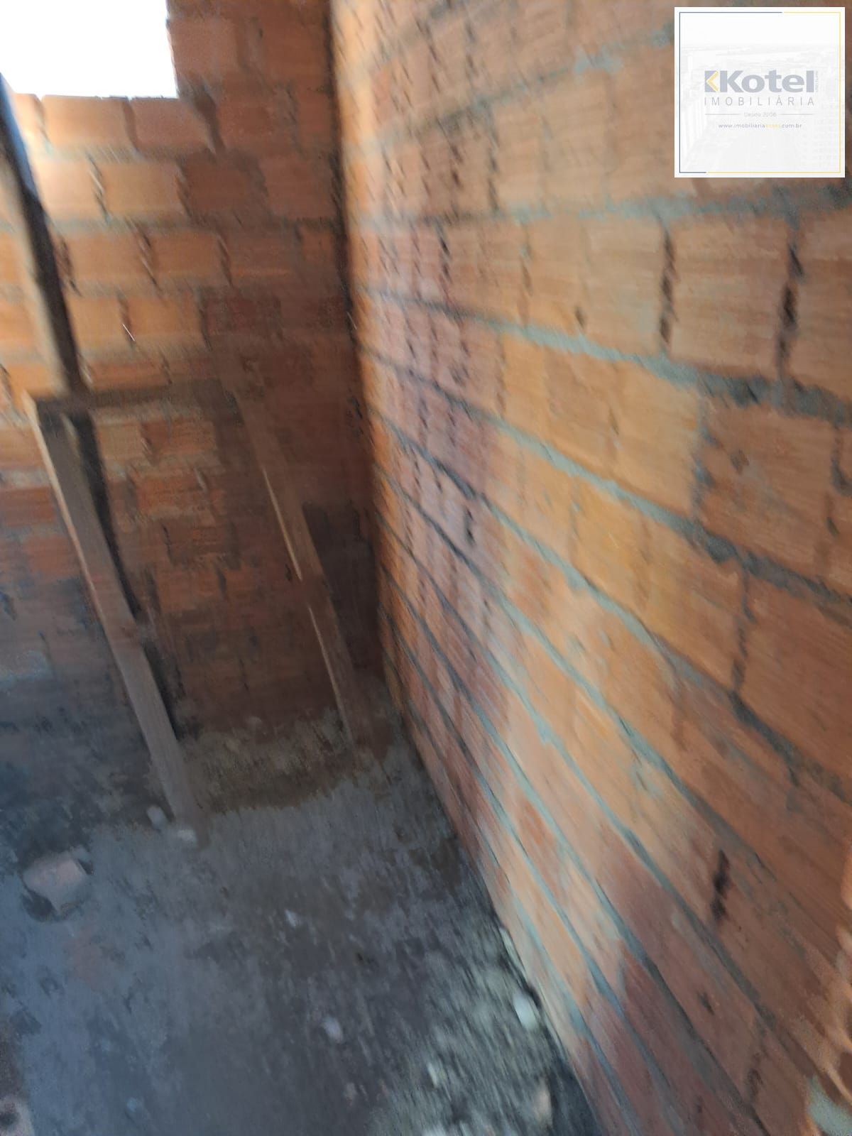 Terreno com 152,25 m² de área privativa