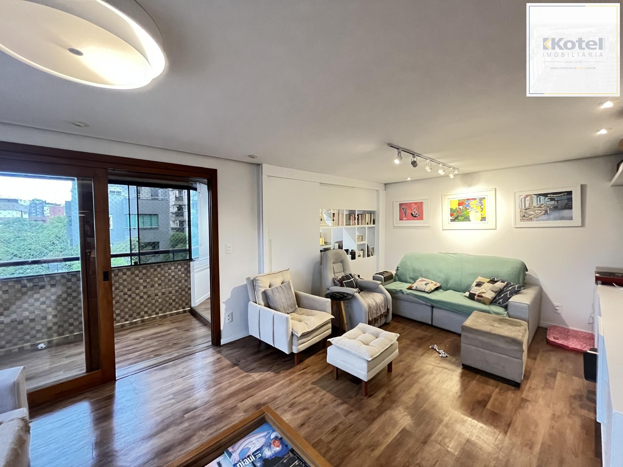 Apartamento de 3 quartos, 2 suítes, 1 americana e 2 vagas no bairro Farroupilha — foto 2