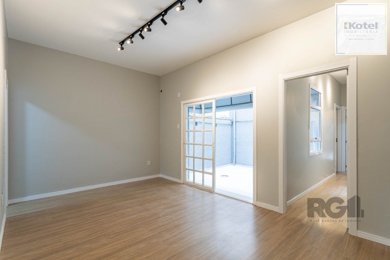 Apartamento Garden com 2 dormitórios no bairro Rio Branco próximo ao Parque da Redenção  em Porto Alegre.