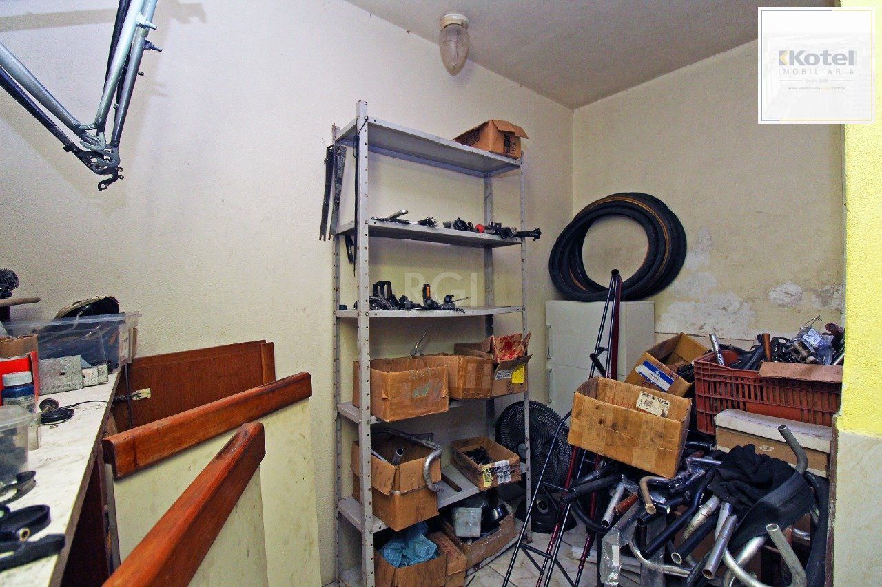 Casa para Venda - 85m², 2 dormitórios, 1 vaga - Cidade Baixa