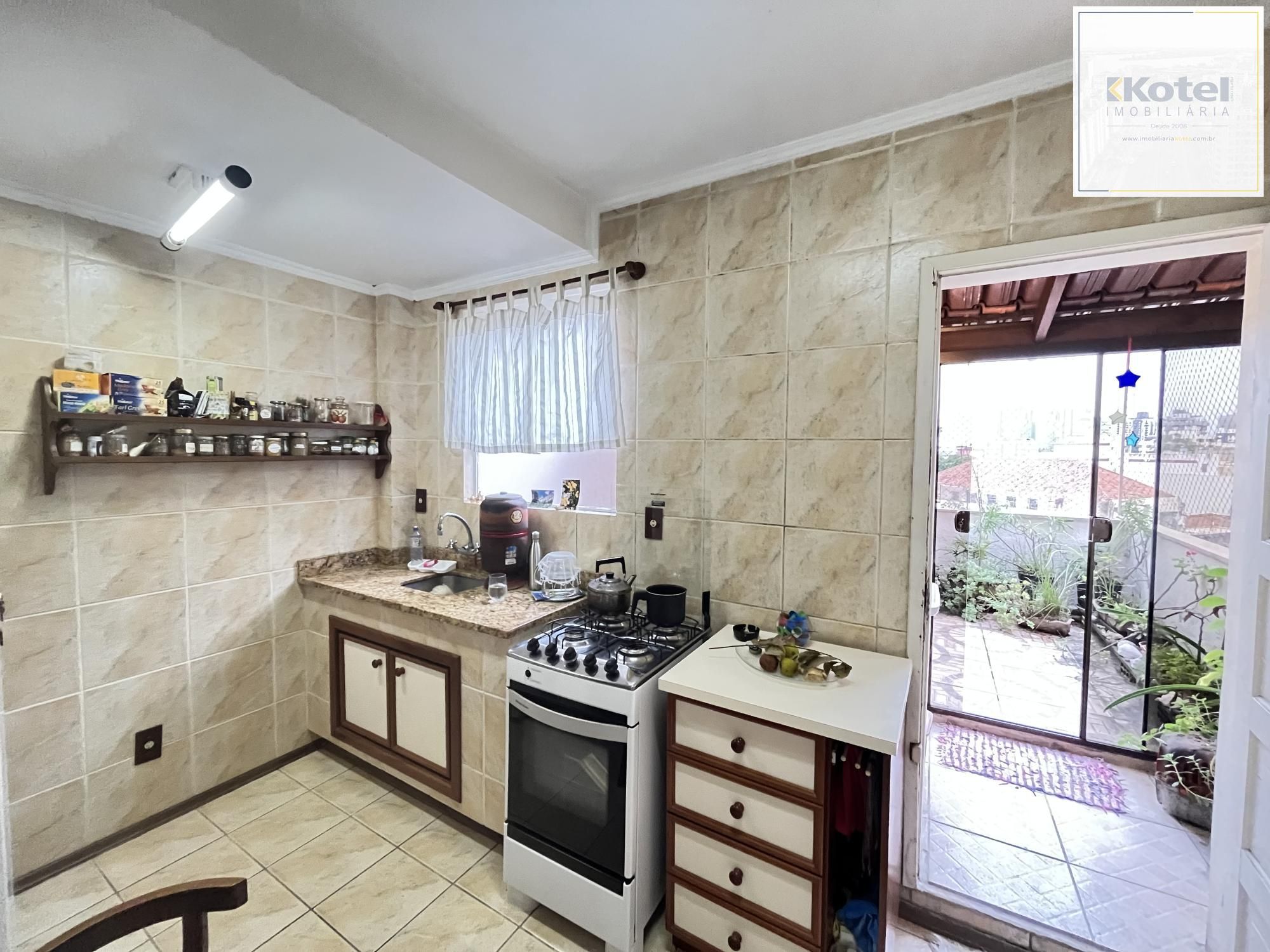 Apartamento garden de 1 dormitório transformado 2 quartos no bairro Cidade Baixa