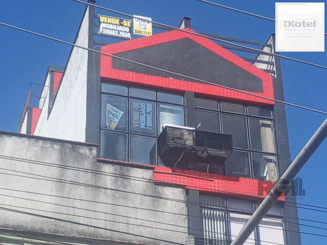 Sala Comercial à venda, 28m², Moinhos de Vento - Porto Alegre — foto 2