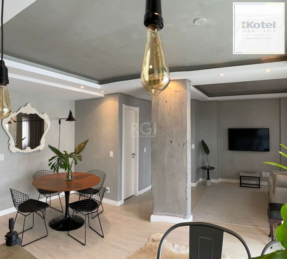 Apartamento para Venda - 61m², 2 dormitórios, 1 vaga - Passo da Areia — foto 4