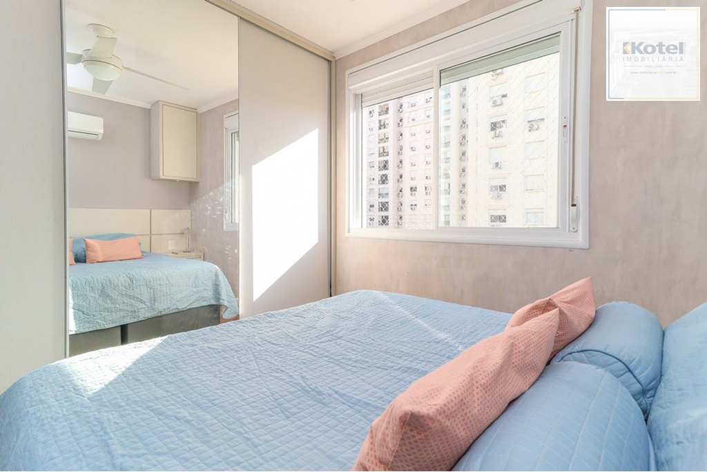 2385688.jpeg