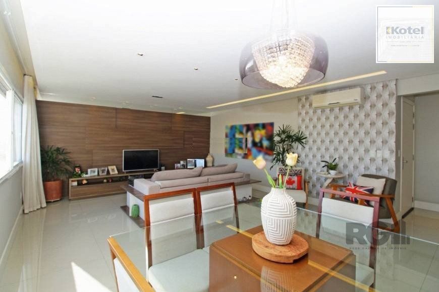EXCELENTE OPORTUNIDADE! 120m2, 2 VAGAS, ANDAR ALTÍSSIMO COM VISTA PARA AEROPORTO! Apartamento 3 dormitórios (sendo 1 suíte) — foto 5