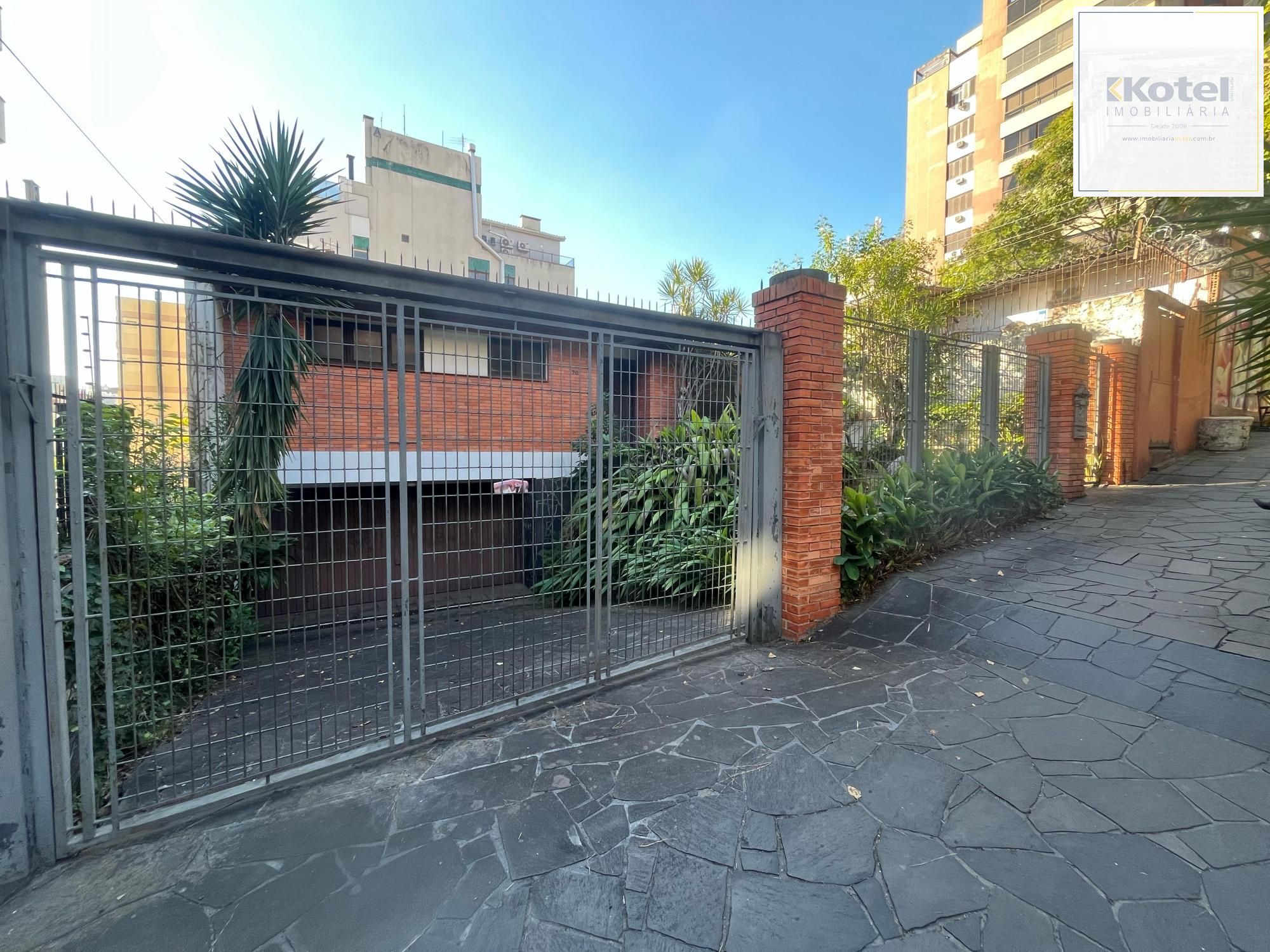Casa de 3 quartos, suíte e 2 vagas de garagem bairro Auxiliadora em Porto Alegre — foto 2
