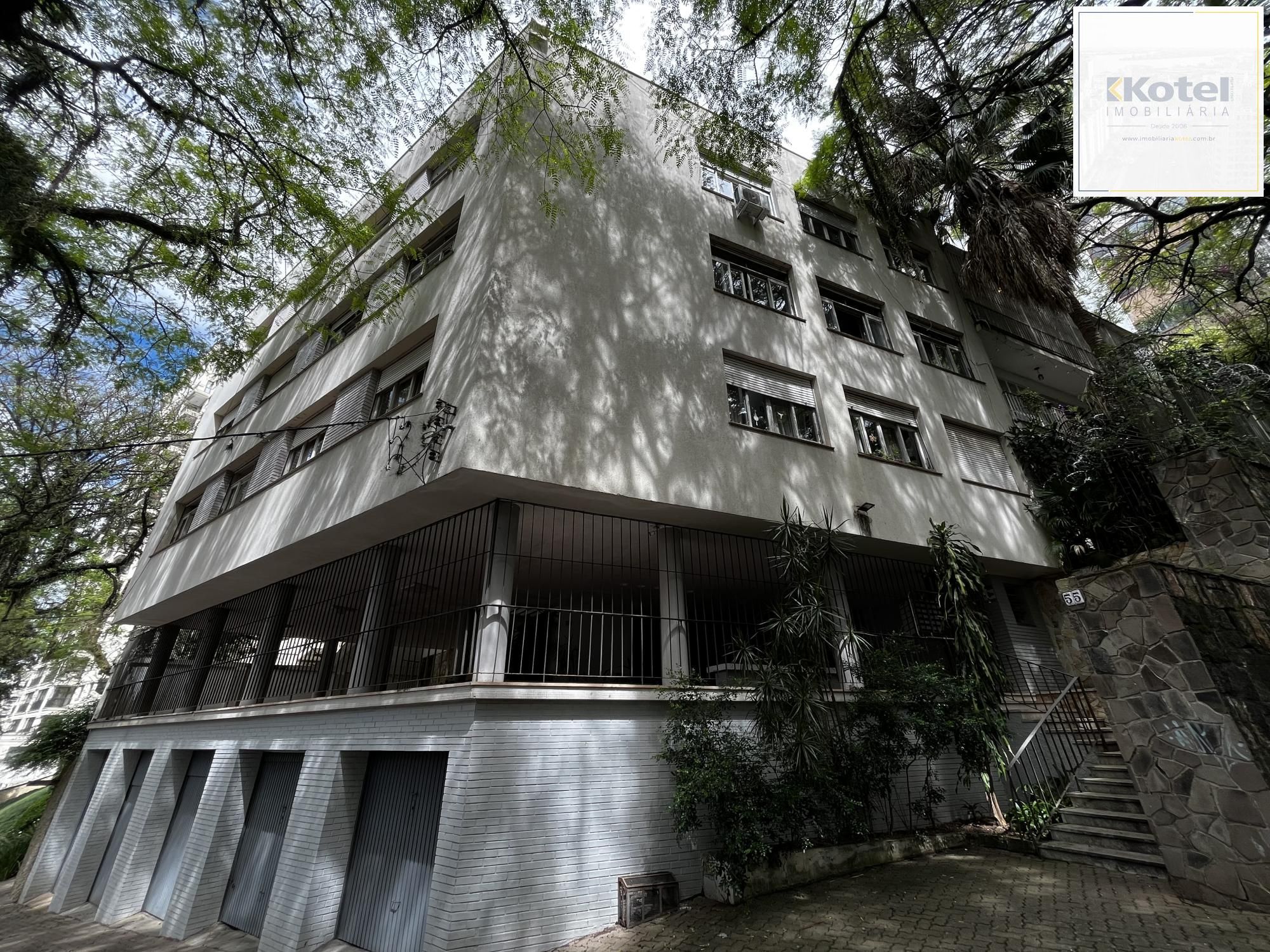 Apartamento de 3 quartos e 2 vagas de garagem no bairro Moinhos de Vento em POA