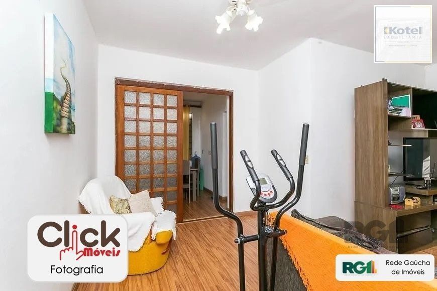 Casa 3 dormitórios, 123,8 m² de área privativa e 2 vaga(s) de garagem. Localizado na Rua/Av. Andaraí, no bairro Passo D Areia em Porto Alegre.