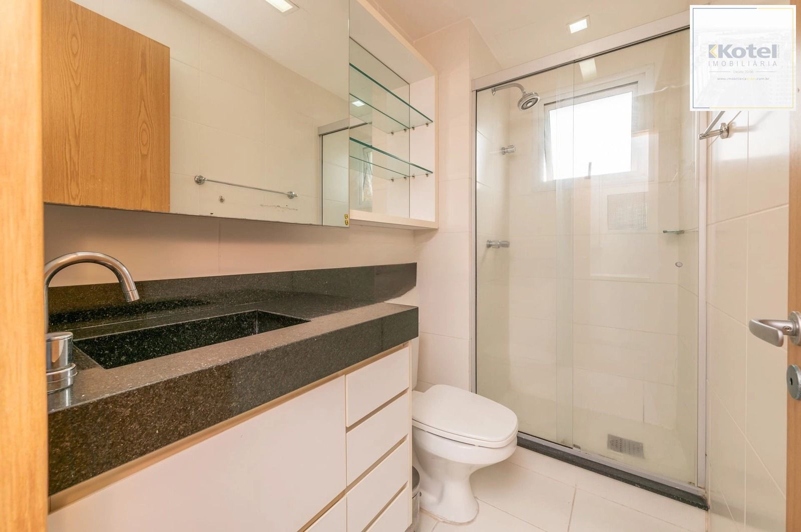 Apartamento - 82.28m², 2 dormitórios, 1 suíte, 2 vagas - Jardim Lindóia