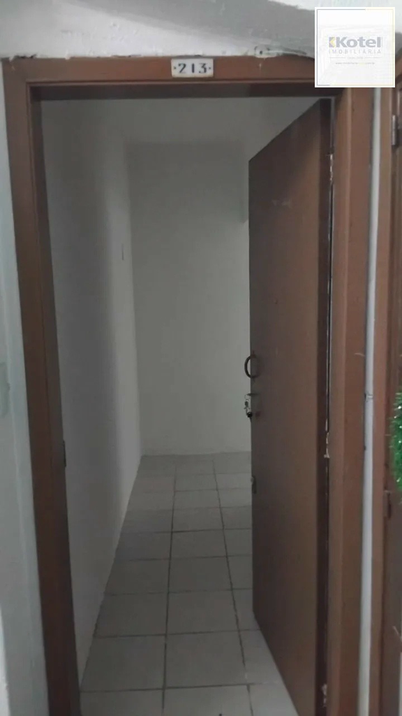 2553937.jpeg
